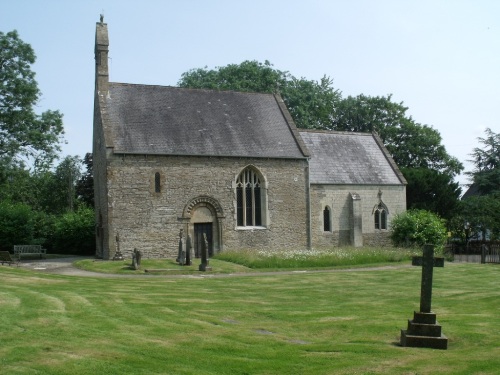 Oorlogsgraf van het Gemenebest St. Mary the Virgin Churchyard #1