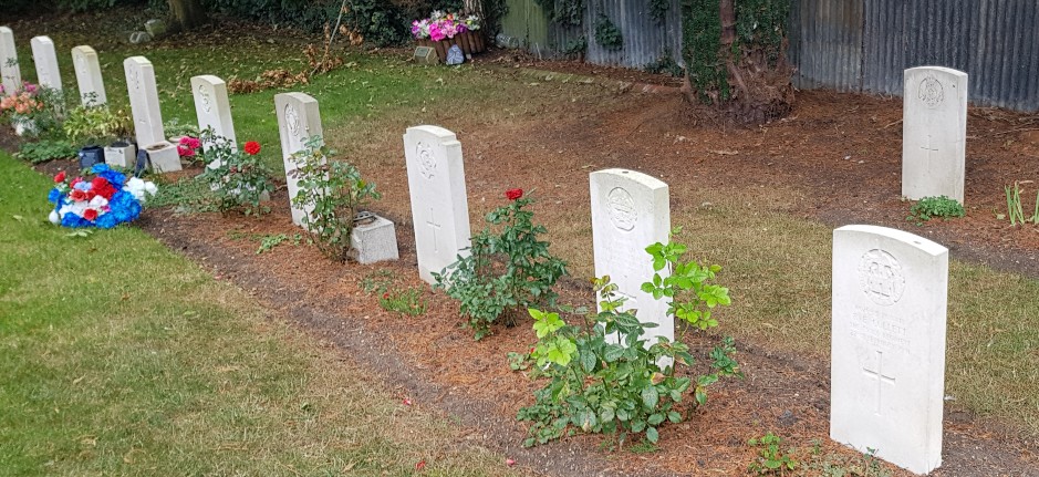 Commonwealth War Graves Tewkesbury Cemetery #2