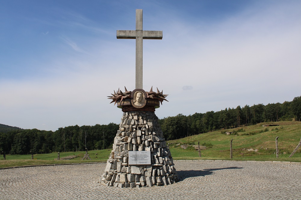Monument 50 Jaar Bevrijding KZ Gross-Rosen #1