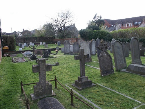 Commonwealth War Grave Warminster Baptist Chapelyard #1