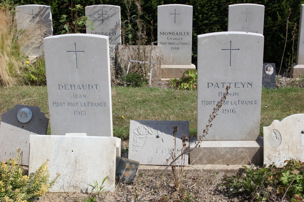 French War Cemetery Hazebrouck #3