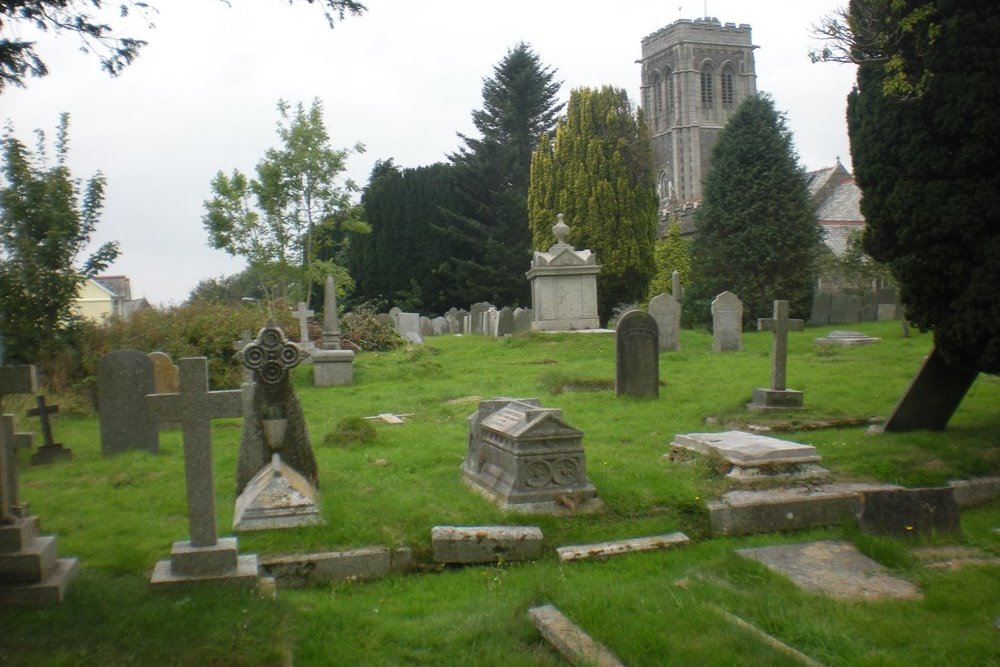 Oorlogsgraven van het Gemenebest St. Martin Churchyard #1