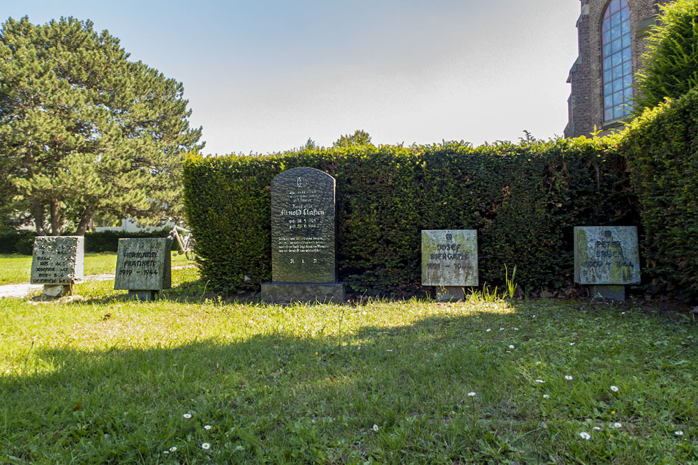 Duitse Oorlogsgraven Echtz #2