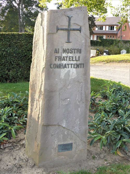 Italian War Graves Saint Servais #2