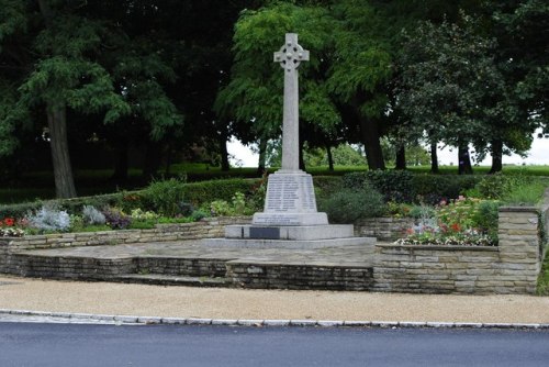 Oorlogsmonument Harlington #1