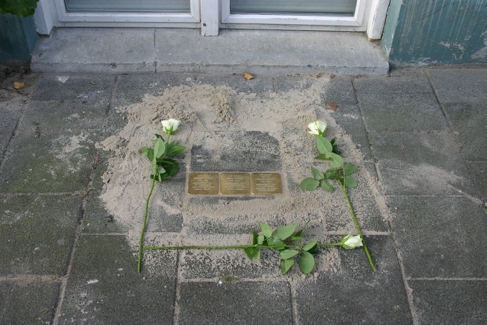 Stolpersteine Jozef Isralsstraat 25 #2