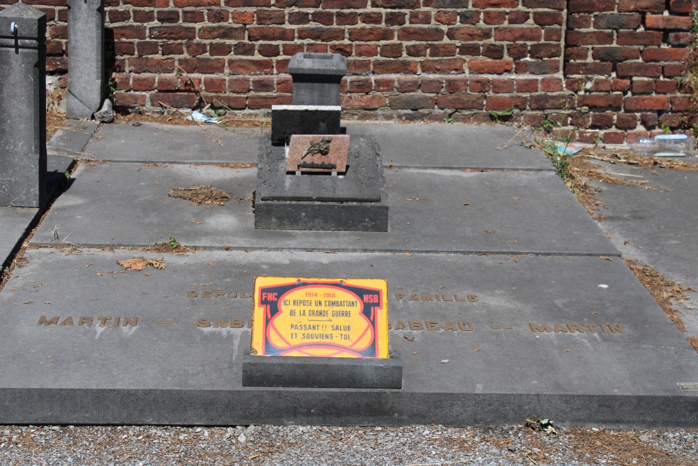 Belgian Graves Veterans Courcelles #1