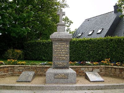 Monument Massamoord Penguerec #1