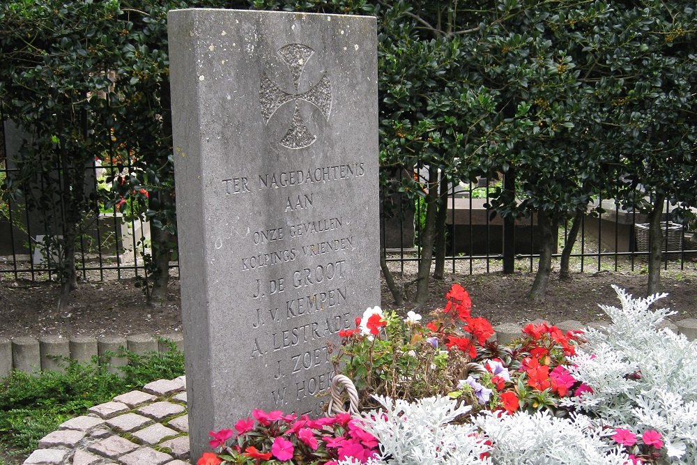 Monument Fallen Roman Catholic Church Bartholomeus Voorhout