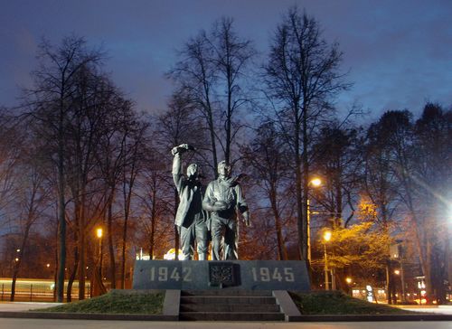 Monument Normandie-Niemen Regiment Moscow