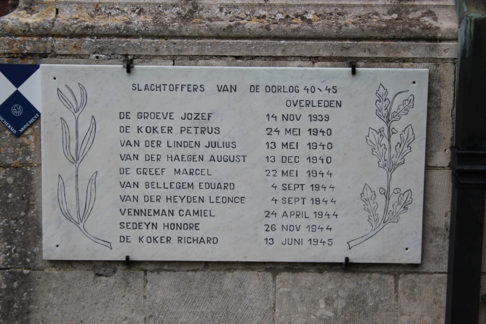 War Memorial Massemen #3
