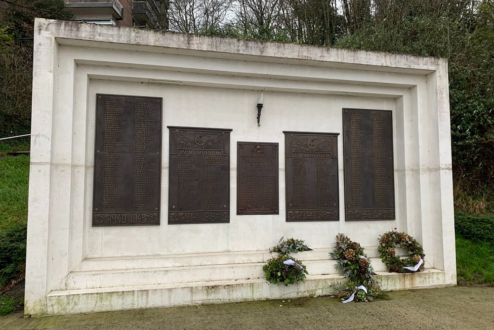 Monument Omgekomen Spoorwegmedewerkers Lige