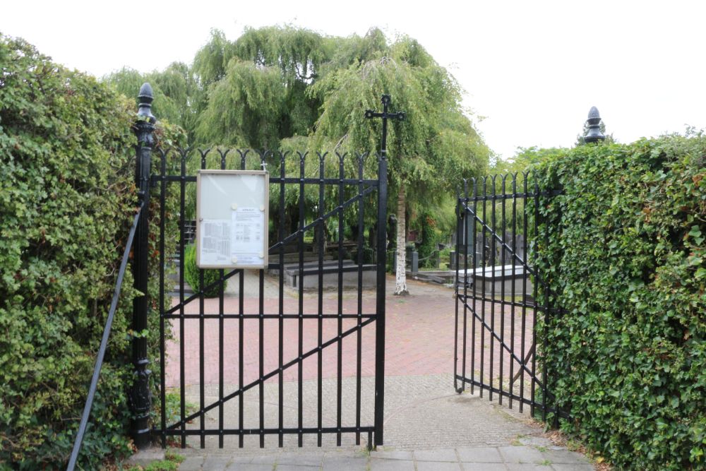 Dutch War Graves General Cemetery Vught