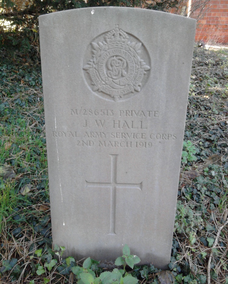 Commonwealth War Grave St. John The Baptist Churchyard