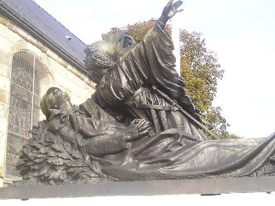 War Memorial Saint-Martin-aux-Buneaux #2