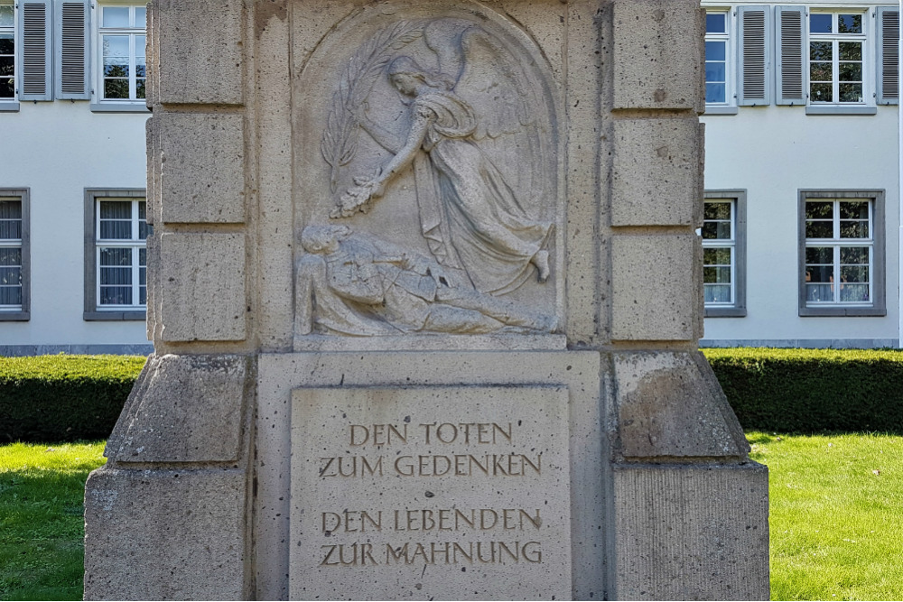 Oorlogsmonument Neuss-Holzheim #4