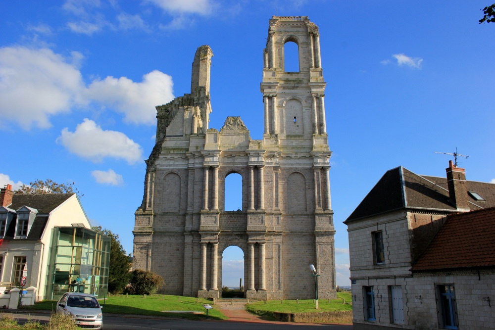 Ruins Abbey Mont-Saint-Éloi #2