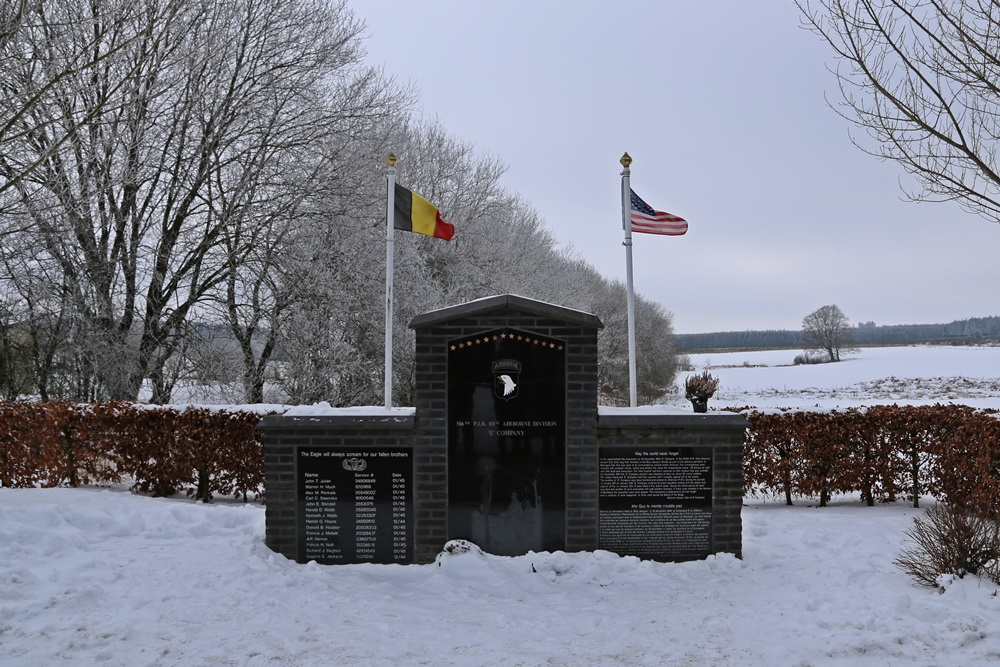 Monument 101st Airborne Division #1