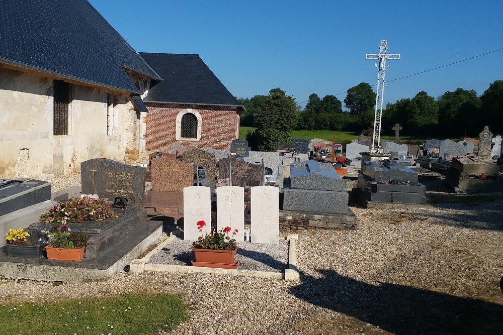 Commonwealth War Graves Fontaine-la-Louvet #4