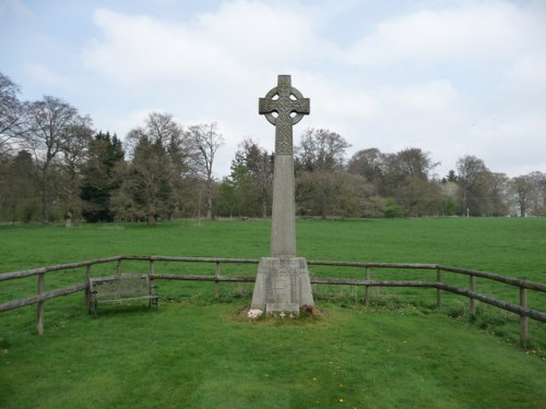 War Memorial Fosbury and Oxenwood