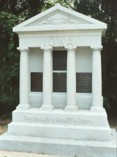 Monument 11th, 13th, 15th en 16th Iowa Infantry (Union) #1