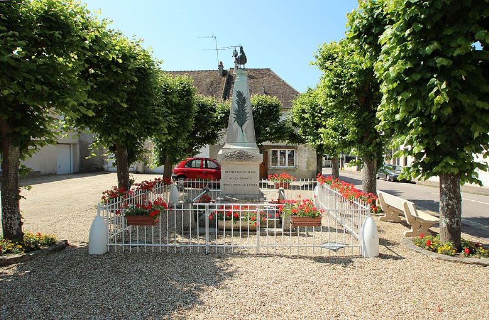 War Memorial Dammartin-en-Serve