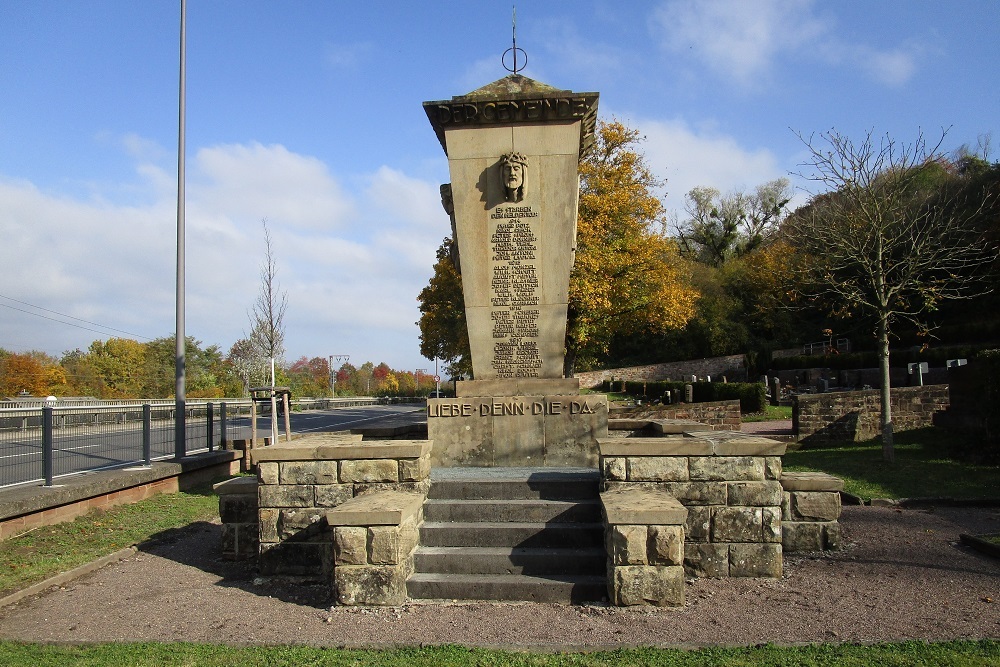 Oorlogsmonument Konz-Karthaus #1