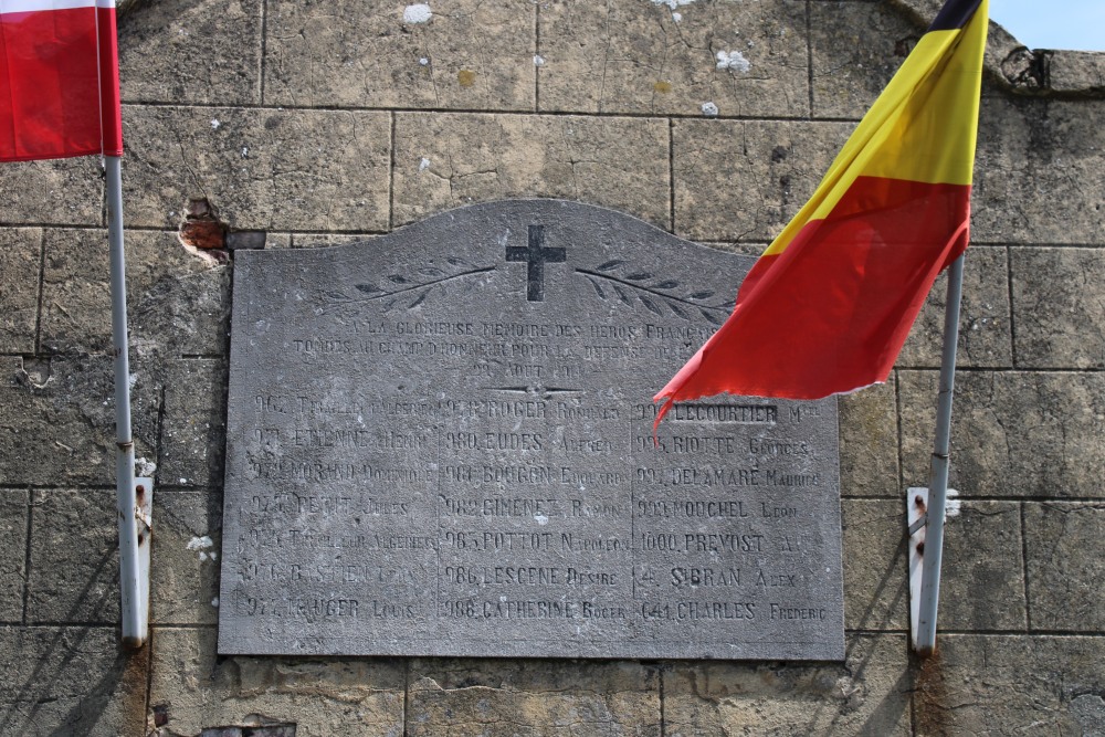 Frans Oorlogsmonument Châtelineau Cimetière du Centre #2