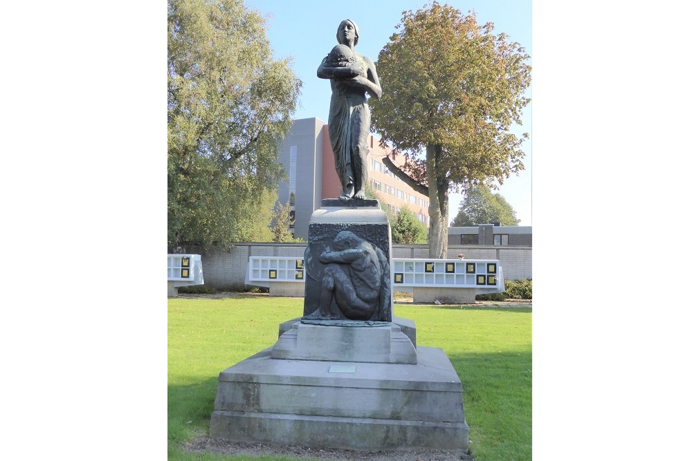 Monument To All Ghent Dead Ghent Wester Cemetery #1