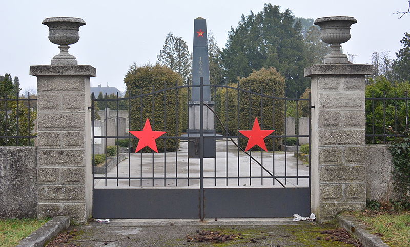Sovjet Oorlogsgraven Traiskirchen #1