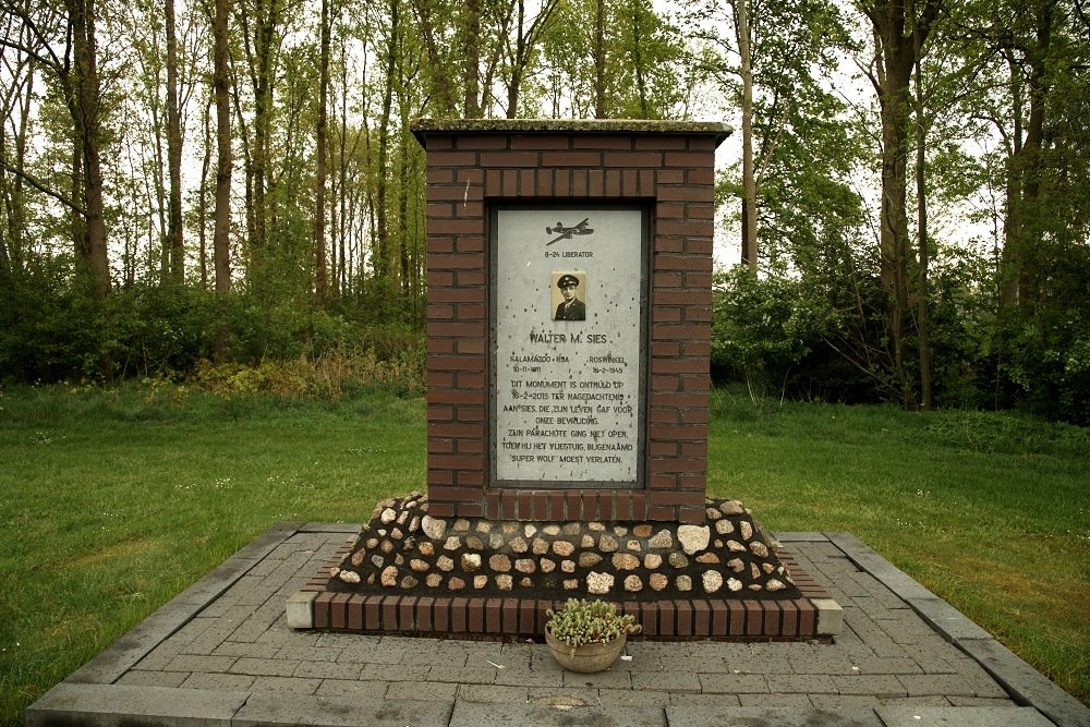 Monument Walter M. Sies Roswinkel