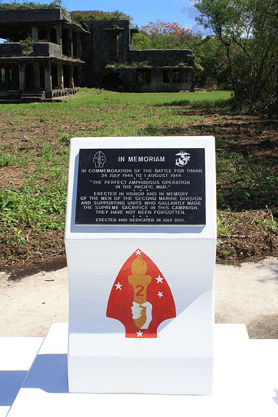 Memorial 2nd Marine Division / 4th Marine Division #2