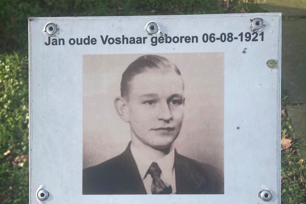 Herdenkingskruis Jan Oude Voshaar Geesteren #2