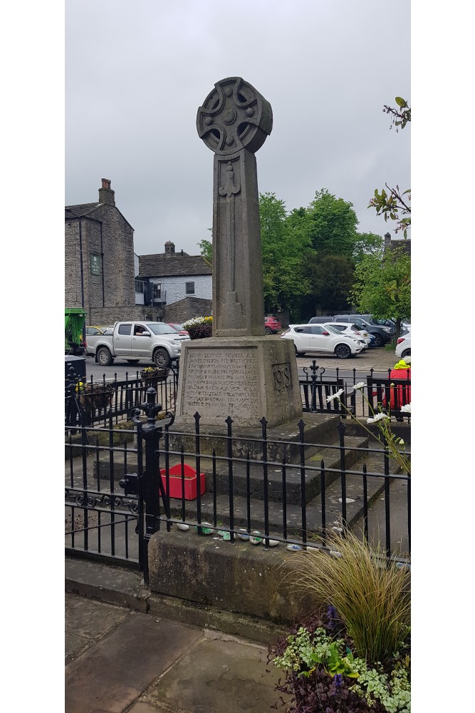 Oorlogsmonument Leyburn #5
