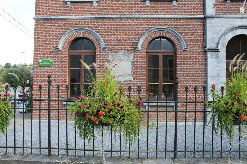 Commemorative Plates War Victims Cour-sur-Heure #1