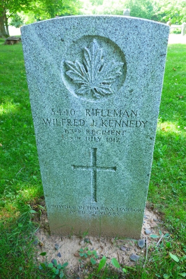 Oorlogsgraf van het Gemenebest Grand Pré 'Old Historic' Presbyterian Cemetery #1