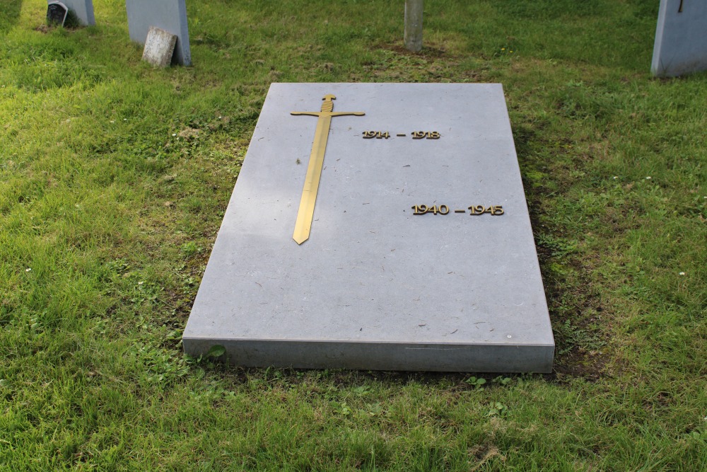 Belgian Graves Veterans Eisden-Tuinwijk #2