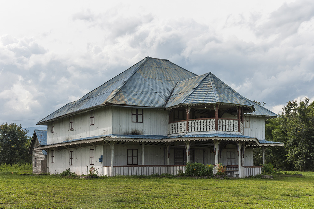 Rumah Besar Sedomon #1