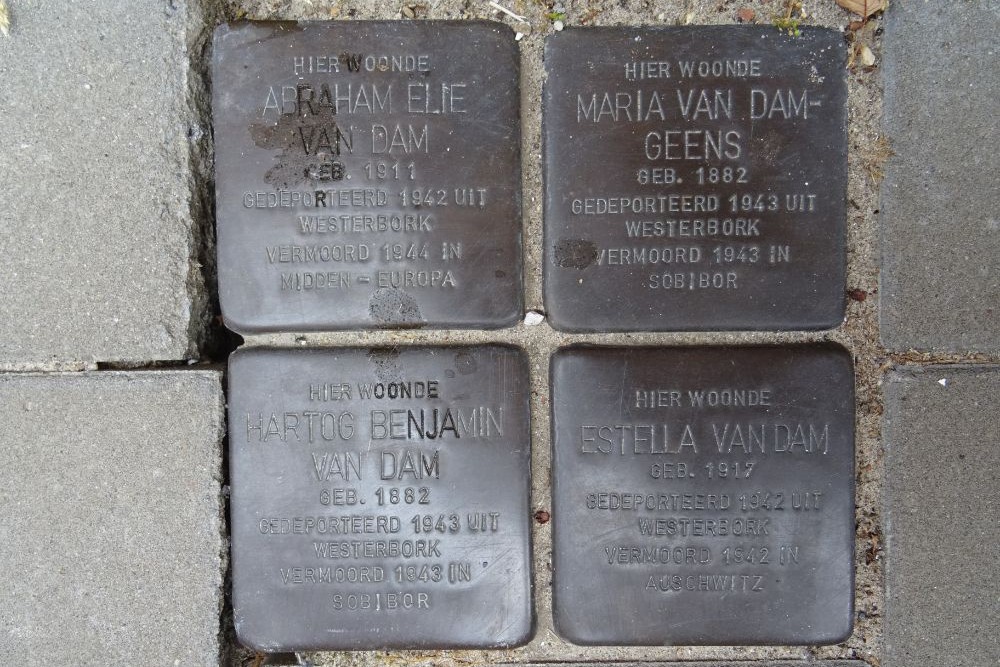 Stolpersteine Dapperstraat 1