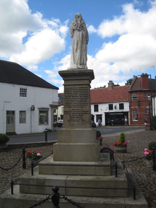 Oorlogsmonument Boroughbridge #3