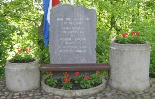 Memorial Killed Soldiers 10 May 1940