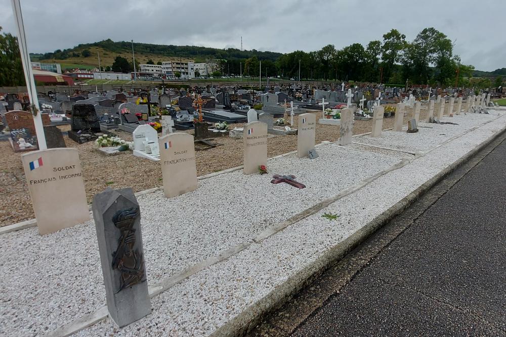 French War Graves Neufchtel-en-Bray #4