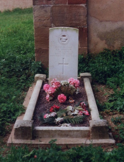 Commonwealth War Grave Hirschland #1