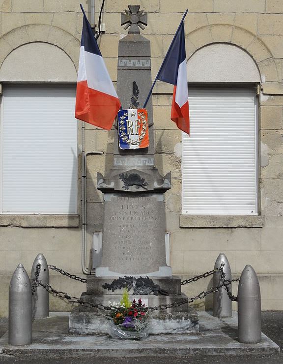 War Memorial Eppes #1