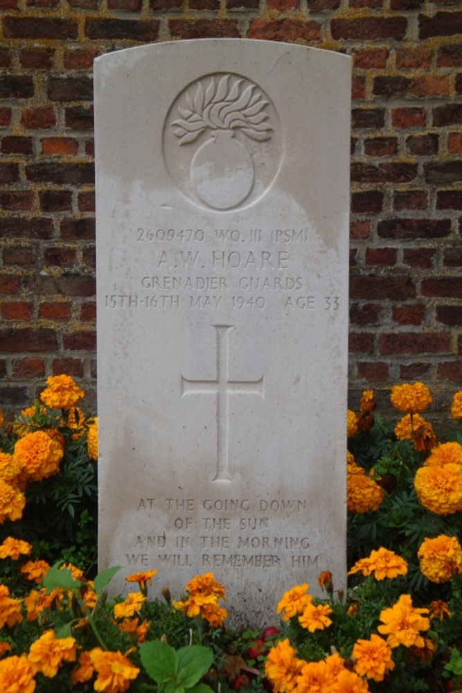 Commonwealth War Graves Peutie #4