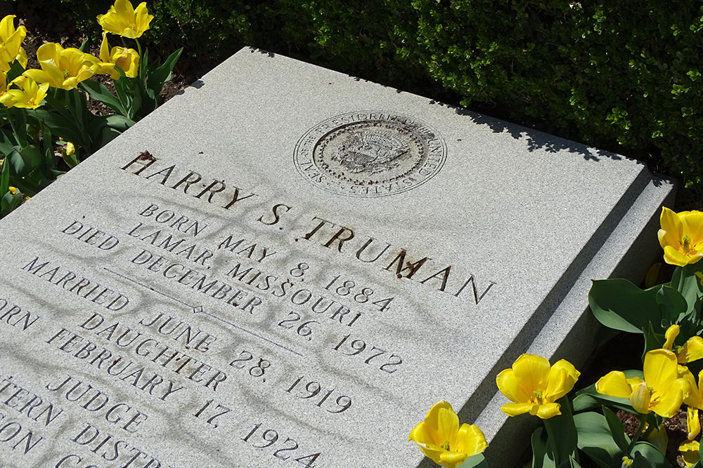 Grave Harry S. Truman #1