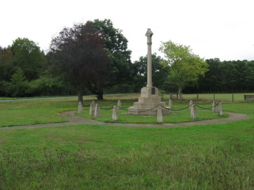 Oorlogsmonument Dunsfold #1