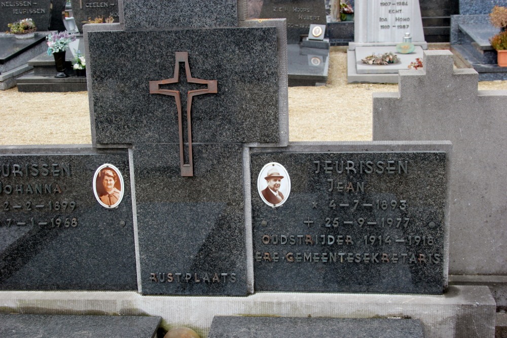 Belgische Graven Oudstrijders Hees #1
