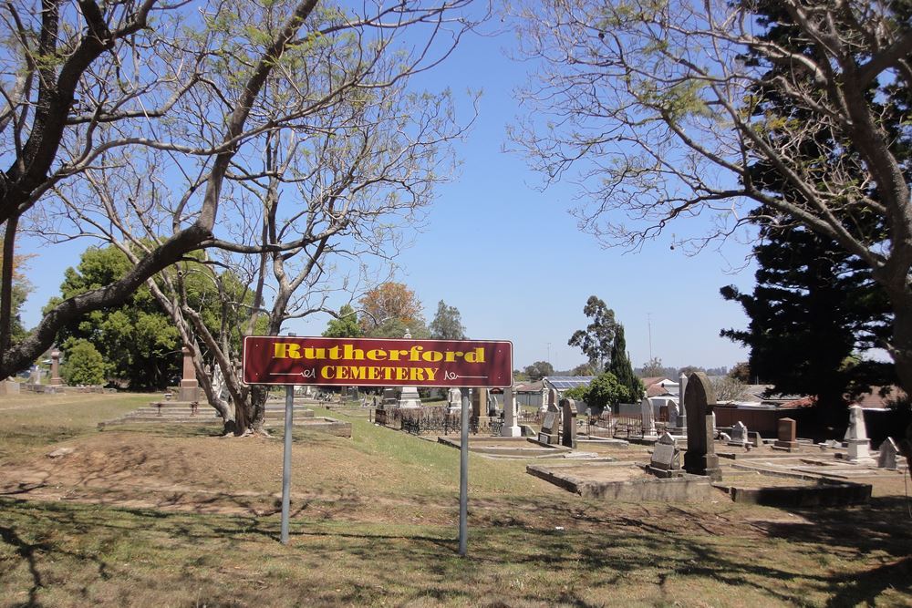 Commonwealth War Graves Rutherford Cemetery