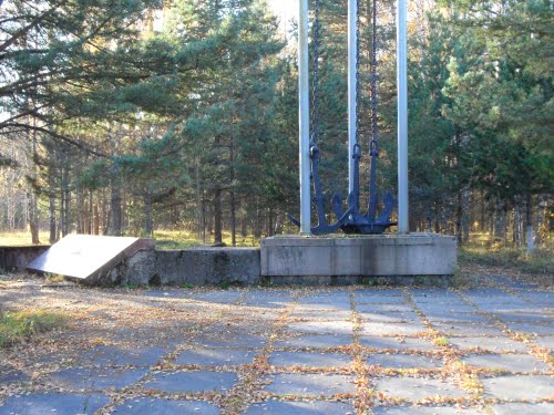 Monument Naval Artillery Men #1